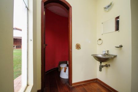 Casa de condomínio para alugar com 1500m², 7 quartos e 8 vagas Casa de condomínio para alugar com 1500m², 7 quartos e 8 vagasLavabo