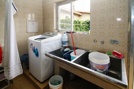 Casa de condomínio para alugar com 1500m², 7 quartos e 8 vagas Casa de condomínio para alugar com 1500m², 7 quartos e 8 vagasLavanderia