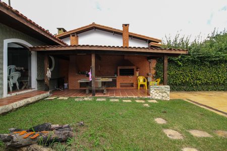 Casa de condomínio para alugar com 1500m², 7 quartos e 8 vagas Casa de condomínio para alugar com 1500m², 7 quartos e 8 vagasChurrasqueira