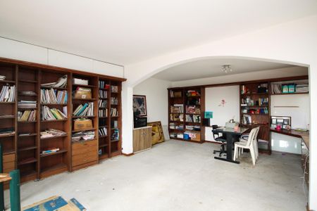 Casa de condomínio para alugar com 1500m², 7 quartos e 8 vagas Casa de condomínio para alugar com 1500m², 7 quartos e 8 vagasEscritório Suíte 1