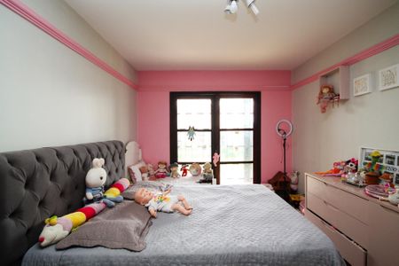 Quarto 1 de casa de condomínio para alugar com 7 quartos, 1500m² em Jardim da Gloria, Cotia