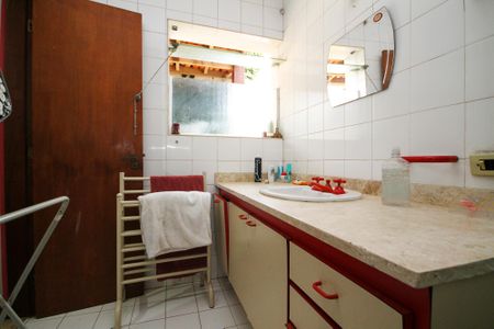 Casa de condomínio para alugar com 1500m², 7 quartos e 8 vagas Casa de condomínio para alugar com 1500m², 7 quartos e 8 vagasBanheiro Suíte 2