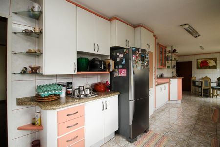 Casa de condomínio para alugar com 1500m², 7 quartos e 8 vagas Casa de condomínio para alugar com 1500m², 7 quartos e 8 vagasCozinha