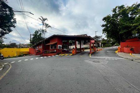 Casa de condomínio para alugar com 1500m², 7 quartos e 8 vagas Casa de condomínio para alugar com 1500m², 7 quartos e 8 vagasFachada Condomínio