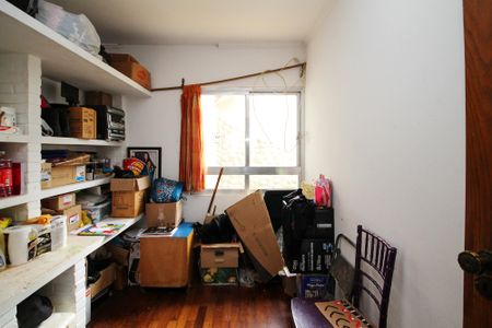 Casa de condomínio para alugar com 1500m², 7 quartos e 8 vagas Casa de condomínio para alugar com 1500m², 7 quartos e 8 vagasEscritório