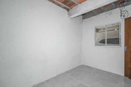 Quarto de casa para alugar com 1 quarto, 50m² em Jardim Carvalho, Porto Alegre