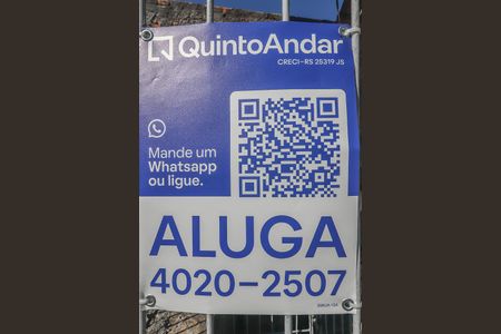 Fachada de casa para alugar com 1 quarto, 50m² em Jardim Carvalho, Porto Alegre