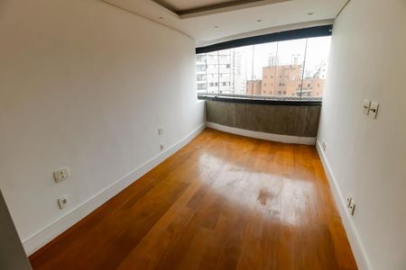 Apartamento à venda com 160m², 4 quartos e 2 vagasQuarto 2