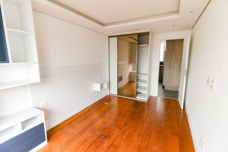 Apartamento à venda com 160m², 4 quartos e 2 vagasQuarto 1