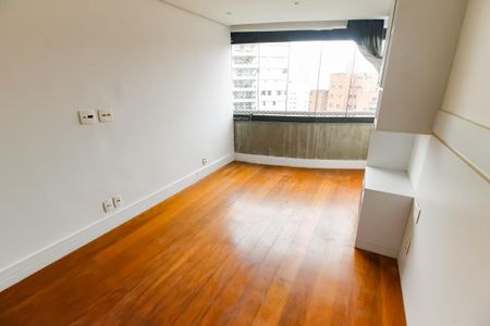 Apartamento à venda com 160m², 4 quartos e 2 vagasQuarto 1