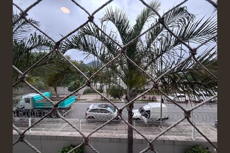 Apartamento à venda com 75m², 2 quartos e 1 vaga Apartamento à venda com 75m², 2 quartos e 1 vagaVaranda