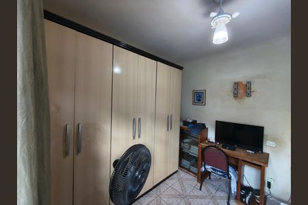 Casa de condomínio à venda com 214m², 3 quartos e 2 vagas Casa de condomínio à venda com 214m², 3 quartos e 2 vagasQuarto 3
