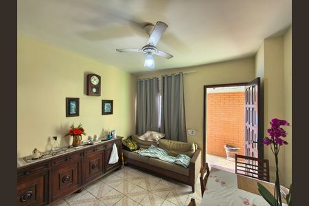Sala de casa de condomínio à venda com 3 quartos, 214m² em Taquara, Rio de Janeiro