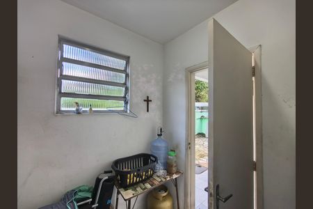 Casa de condomínio à venda com 214m², 3 quartos e 2 vagas Casa de condomínio à venda com 214m², 3 quartos e 2 vagasQuarto de serviço