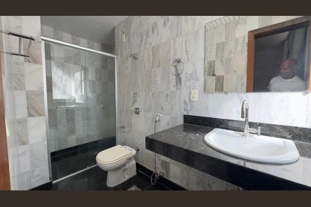 Apartamento à venda com 240m², 4 quartos e 2 vagas