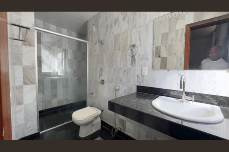 Apartamento à venda com 240m², 4 quartos e 2 vagas