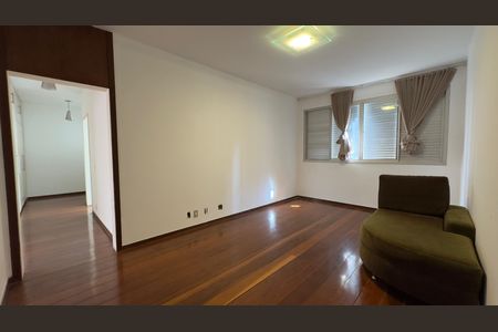 Apartamento à venda com 240m², 4 quartos e 2 vagas