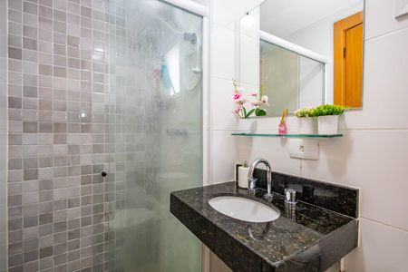Apartamento à venda com 54m², 2 quartos e 1 vagaBanheiro 2