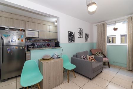 Sala de apartamento para alugar com 2 quartos, 47m² em Guadalupe, Rio de Janeiro