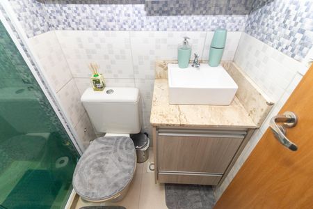 Apartamento para alugar com 47m², 2 quartos e 1 vaga Apartamento para alugar com 47m², 2 quartos e 1 vagaBanheiro