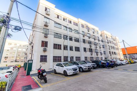Apartamento para alugar com 47m², 2 quartos e 1 vaga Apartamento para alugar com 47m², 2 quartos e 1 vagaFachada do bloco