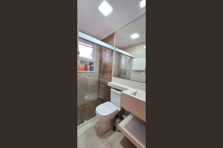 Apartamento à venda com 96m², 3 quartos e 2 vagas Apartamento à venda com 96m², 3 quartos e 2 vagasBanheiro da Suíte