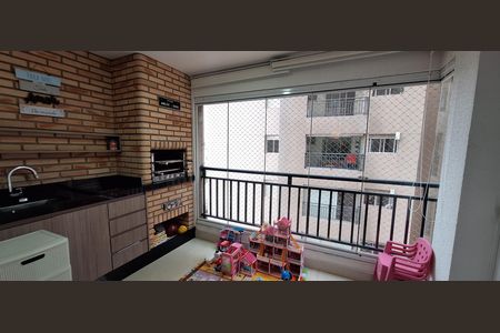 Apartamento à venda com 96m², 3 quartos e 2 vagas Apartamento à venda com 96m², 3 quartos e 2 vagasVaranda gourmet
