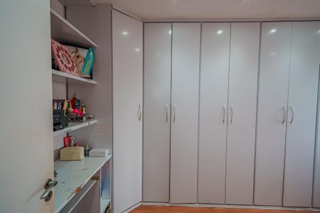Apartamento à venda com 60m², 2 quartos e 1 vaga Apartamento à venda com 60m², 2 quartos e 1 vagaQuarto 2