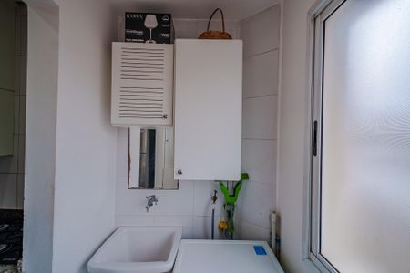 Apartamento à venda com 60m², 2 quartos e 1 vaga Apartamento à venda com 60m², 2 quartos e 1 vagaÁrea de Serviço