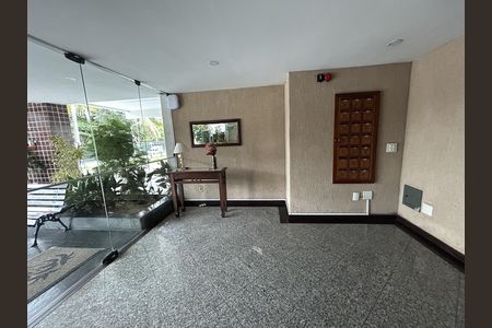 Apartamento para alugar com 60m², 2 quartos e 1 vagaHall de entrada