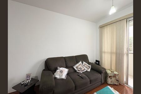 Apartamento à venda com 56m², 2 quartos e 1 vaga Apartamento à venda com 56m², 2 quartos e 1 vagaSala