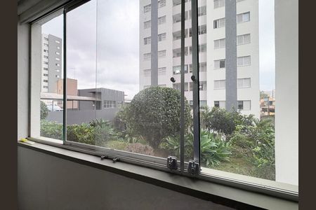 Apartamento à venda com 56m², 2 quartos e 1 vaga Apartamento à venda com 56m², 2 quartos e 1 vagaVaranda da Sala