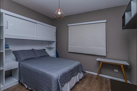 quarto 2_1 de casa à venda com 3 quartos, 400m² em Vila Moinho Velho, São Paulo