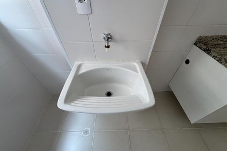 Apartamento para alugar com 46m², 2 quartos e 1 vagaÁrea de Serviço