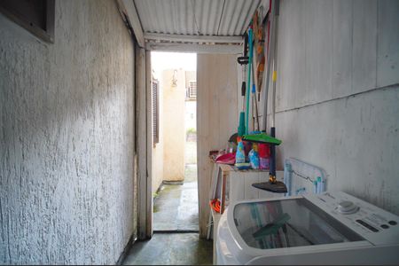 Casa à venda com 80m², 2 quartos e 1 vagaÁrea de Serviço