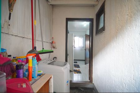 Casa à venda com 80m², 2 quartos e 1 vagaÁrea de Serviço