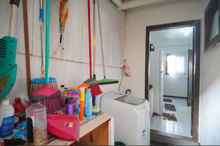 Casa à venda com 80m², 2 quartos e 1 vagaÁrea de Serviço