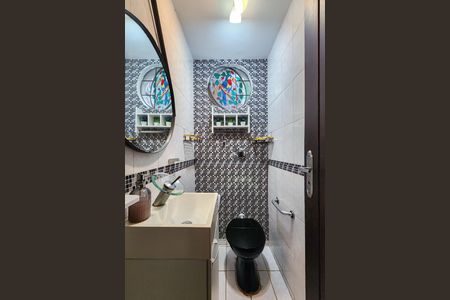 Casa de condomínio à venda com 400m², 7 quartos e 2 vagasLavabo 2