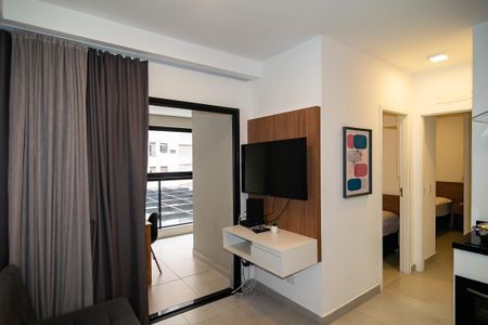 Sala / Cozinha de apartamento para alugar com 2 quartos, 44m² em Bela Vista, São Paulo