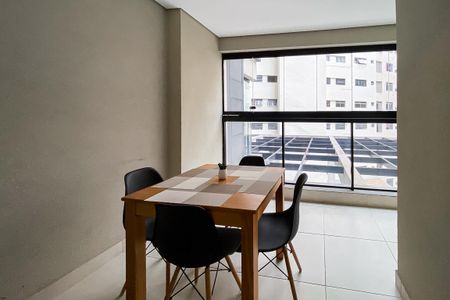 Apartamento para alugar com 44m², 2 quartos e 1 vaga Apartamento para alugar com 44m², 2 quartos e 1 vagaVaranda / Área de Serviço