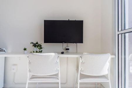 Studio para alugar com 28m², 1 quarto e sem vaga Studio para alugar com 28m², 1 quarto e sem vagaSala
