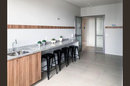 Salão de kitnet/studio para alugar com 1 quarto, 29m² em Penha de França, São Paulo