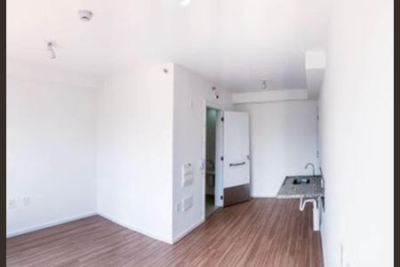 Sala de kitnet/studio para alugar com 1 quarto, 29m² em Penha de França, São Paulo