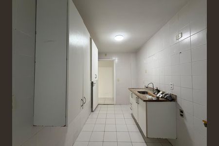 Apartamento à venda com 77m², 2 quartos e 1 vaga Apartamento à venda com 77m², 2 quartos e 1 vagaCozinha