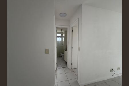 Apartamento à venda com 77m², 2 quartos e 1 vaga Apartamento à venda com 77m², 2 quartos e 1 vagaSala - Corredor