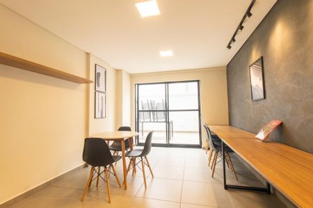 Apartamento para alugar com 56m², 2 quartos e 1 vaga Apartamento para alugar com 56m², 2 quartos e 1 vagaÁrea comum
