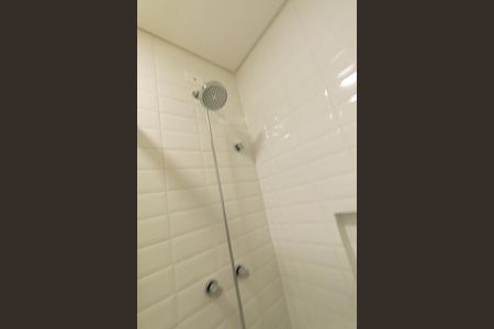Apartamento para alugar com 56m², 2 quartos e 1 vaga Apartamento para alugar com 56m², 2 quartos e 1 vagaBanheiro da Suíte