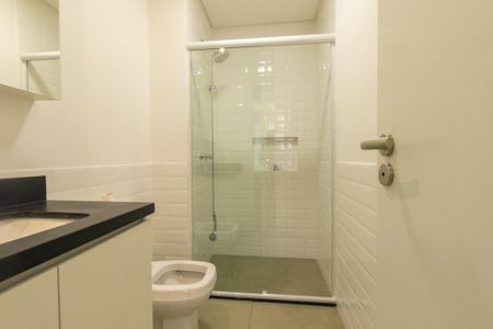 Apartamento para alugar com 56m², 2 quartos e 1 vaga Apartamento para alugar com 56m², 2 quartos e 1 vagaBanheiro da Suíte
