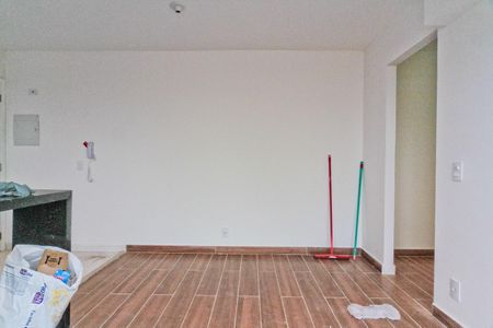 Apartamento para alugar com 33m², 1 quarto e sem vaga Apartamento para alugar com 33m², 1 quarto e sem vagaSala