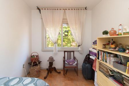 Quarto 2 de apartamento à venda com 2 quartos, 61m² em Santana, Porto Alegre
